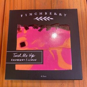 NWB Finchberry "Tart Me Up" Soap Bar Handmade 4.5 oz Made in USA
